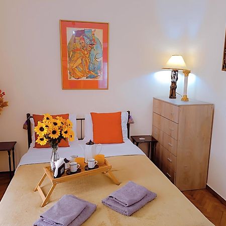 Sweet Home In Athene Buitenkant foto